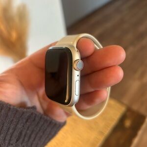 Apple Watch Series 7 Cellular+GPS